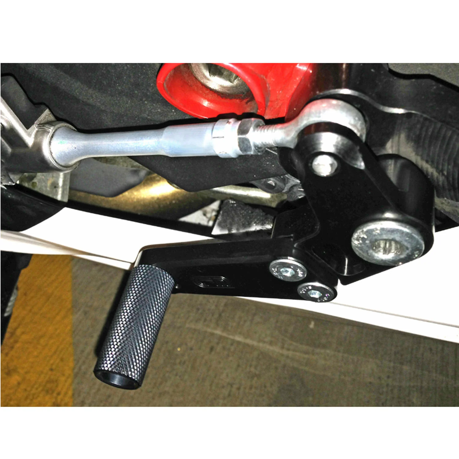 08-0641 Duc '11+ 1198SP, '12+ 848 Evo Complete Black GP Shift Pedal Assembly (factory QS) - Image 2