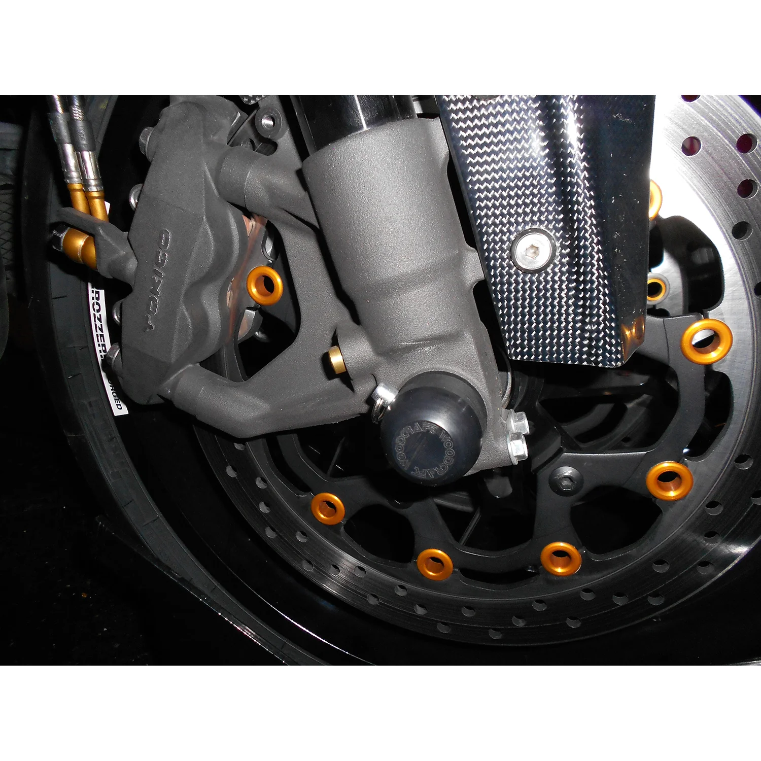 45-0247F 2006-10 Suzuki GSX-R600/750, 2005-11 GSX-R1000, 2008-13 Hayabusa Front Axle Sliders - Image 2