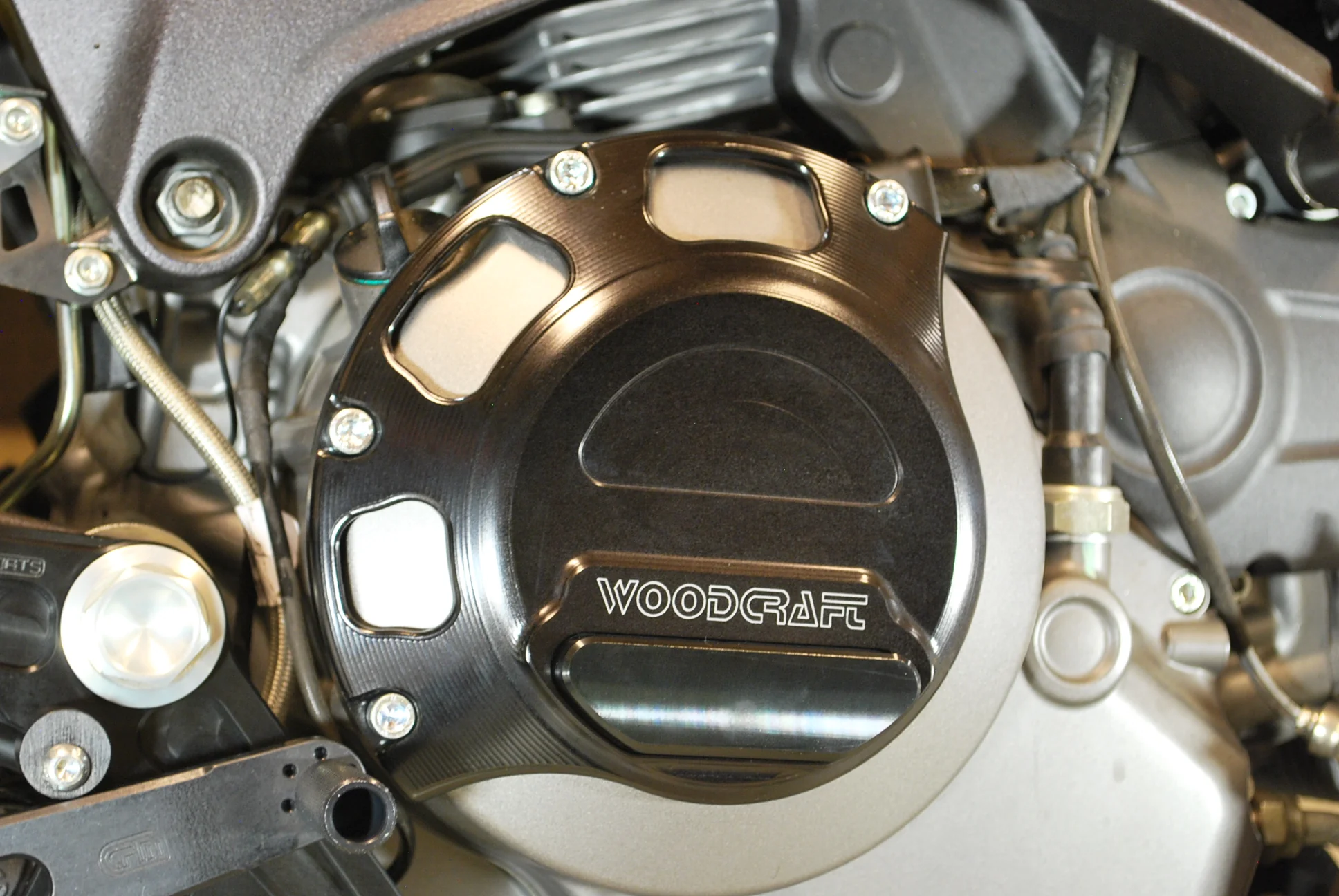 60-0641RB Ducati Wet Clutch RHS Clutch Cover Protector w/ Skid Pad - Image 8