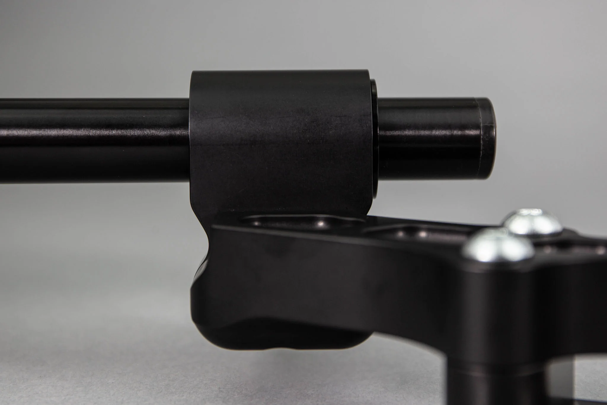 Ducati Monster 821 '14-17 Front Mount 35mm Eccentric Adjustable Adapter Plate - Image 14