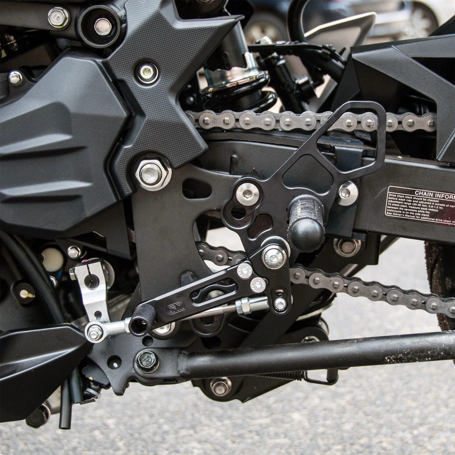 05-0144B 2018-23 Kawasaki Ninja400, 2019-23 Z400, Ninja500 Complete Rearset - Image 3