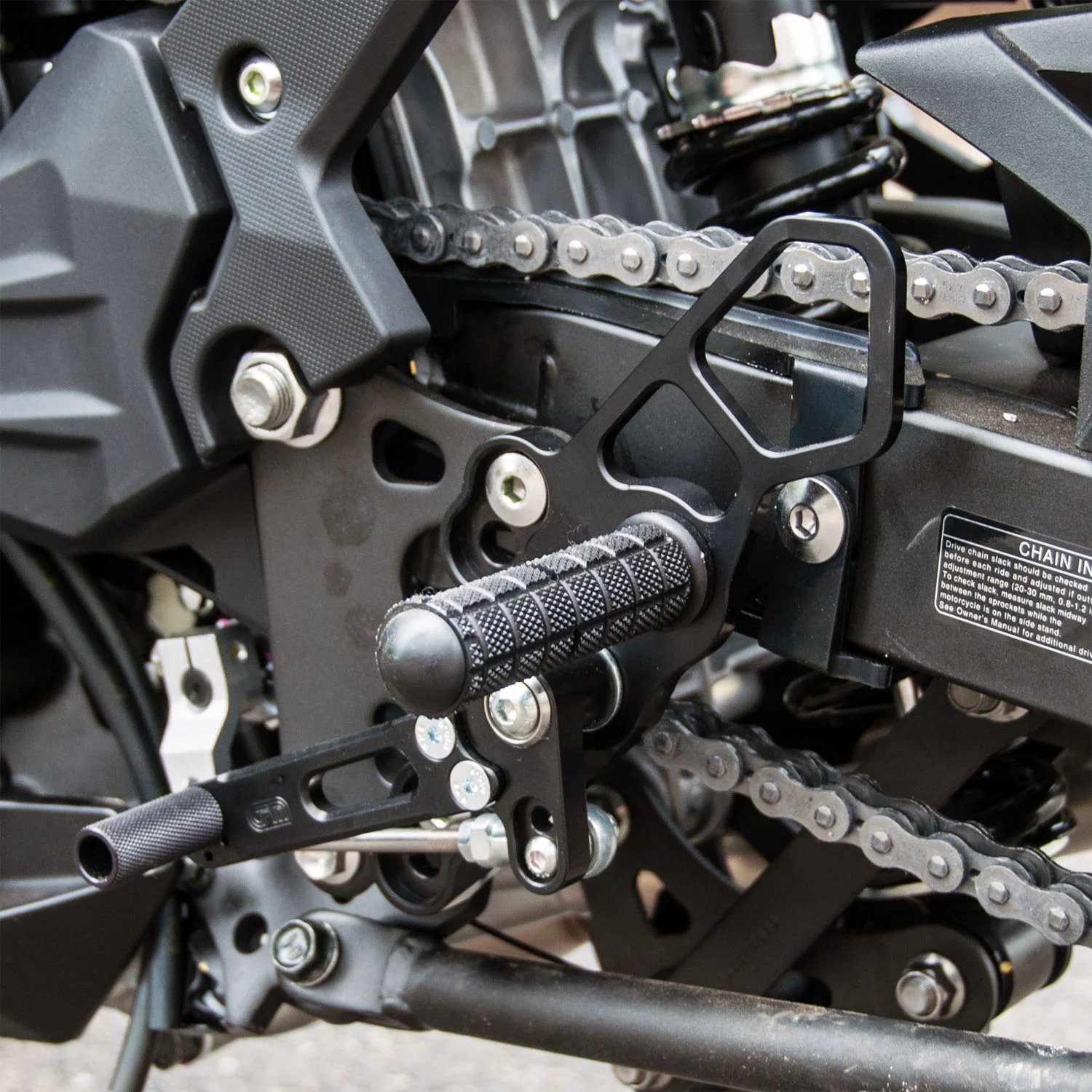 05-0144B 2018-23 Kawasaki Ninja400, 2019-23 Z400, Ninja500 Complete Rearset - Image 4