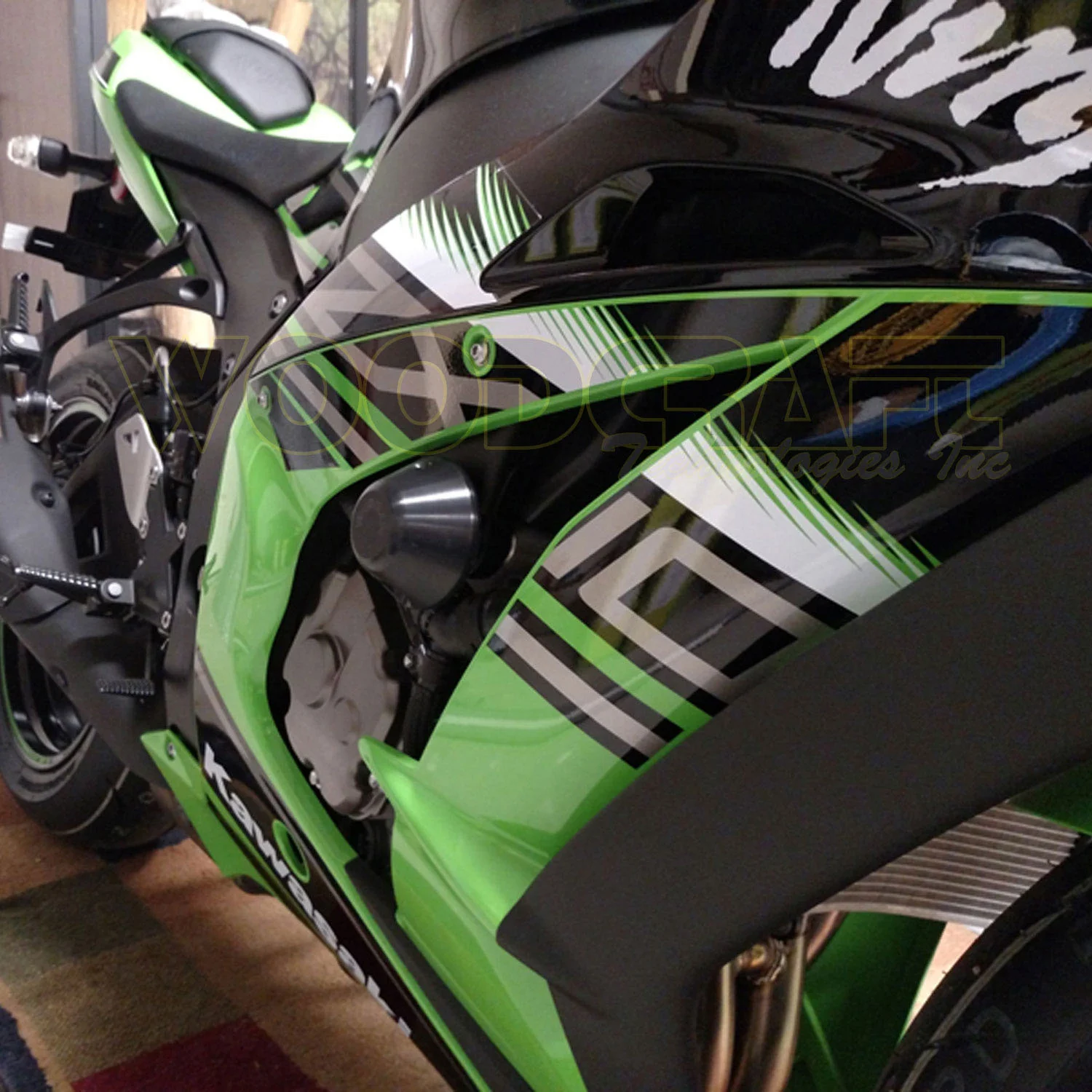 50-0170 Kawasaki ZX10R Frame Silder Kit w/ pucks - Image 3