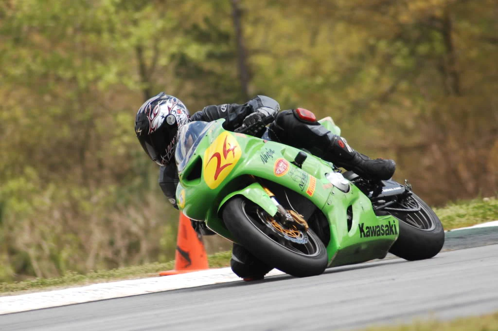 71-0145SB 2005-06 Kawasaki ZX6R SuperBike Kit - Image 2
