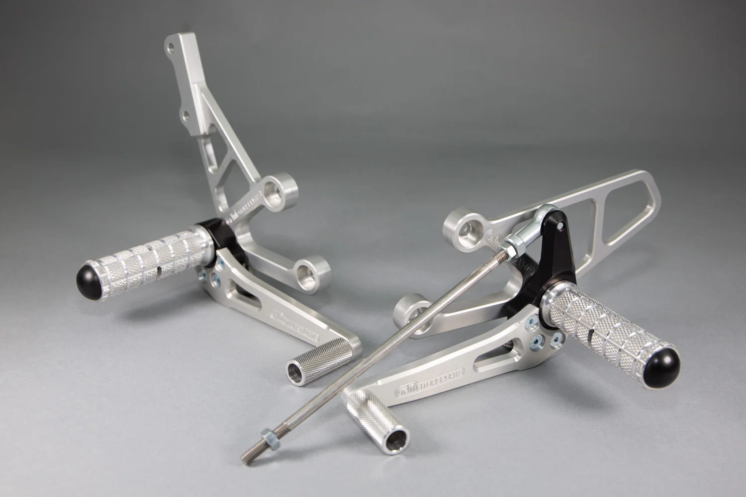 05-0221B Suzuki SV650/S Rearset 1999-2002 - GP Shift - Image 2