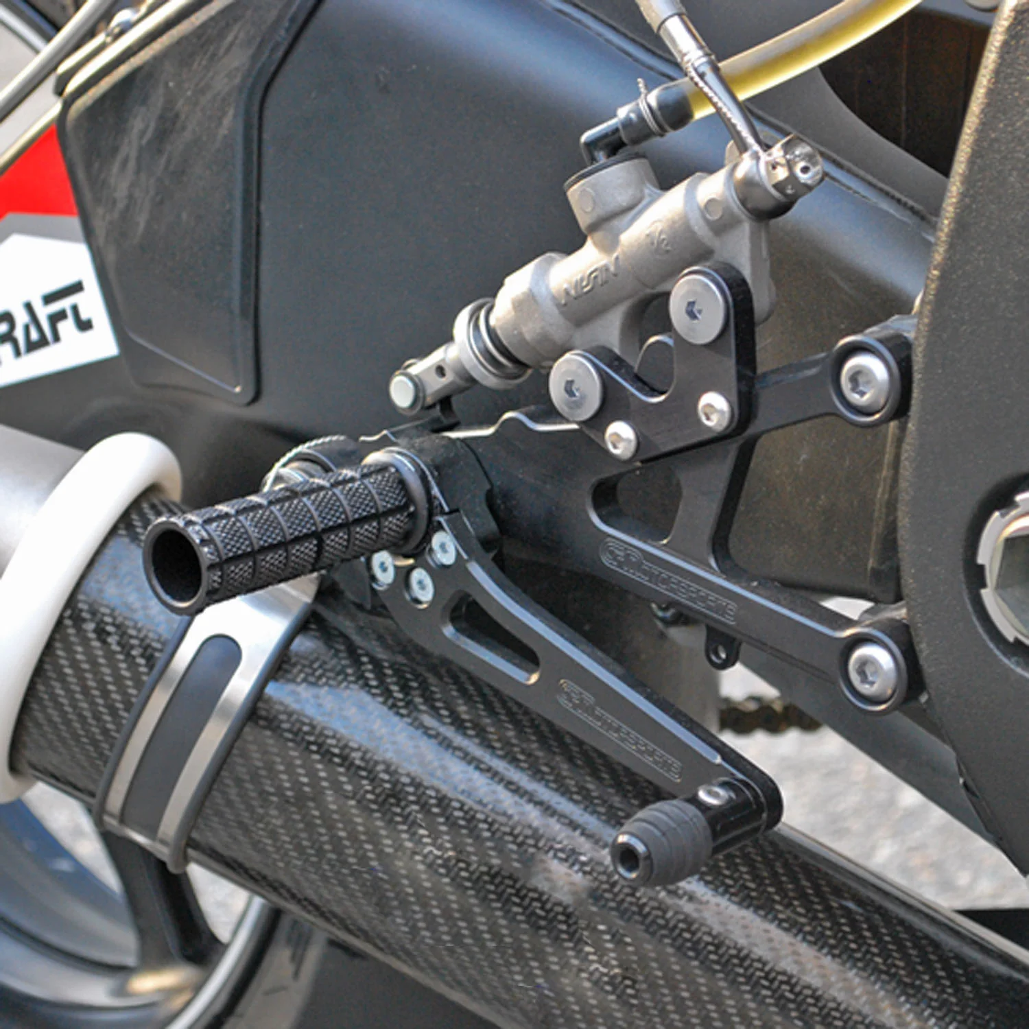 05-0449B 2006-16 Yamaha R6 Rearset  - GP Shift - Image 3
