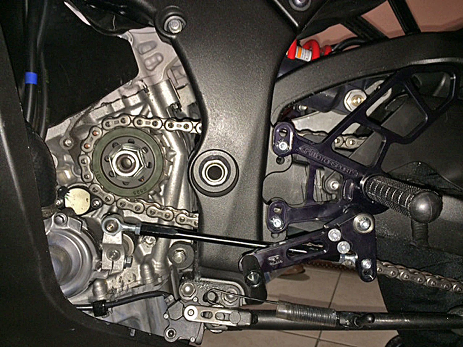 05-0168B 2011-15 Kawasaki ZX-10R Rearset  - STD Shift - Image 2