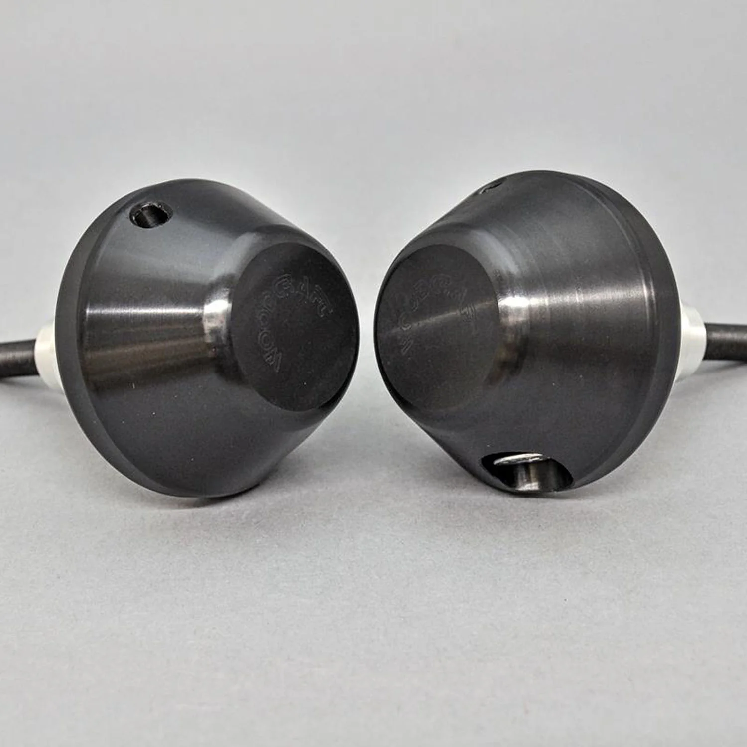 50-0250 2009-16 Suzuki GSXR1000 Frame Slider Kit with pucks - Image 3