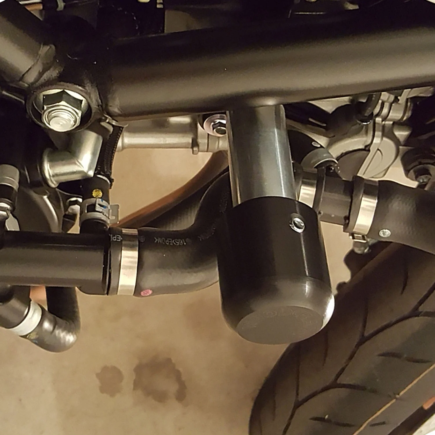 50-0228 Suzuki SV650 Frame Slider Kit with pucks - Image 2