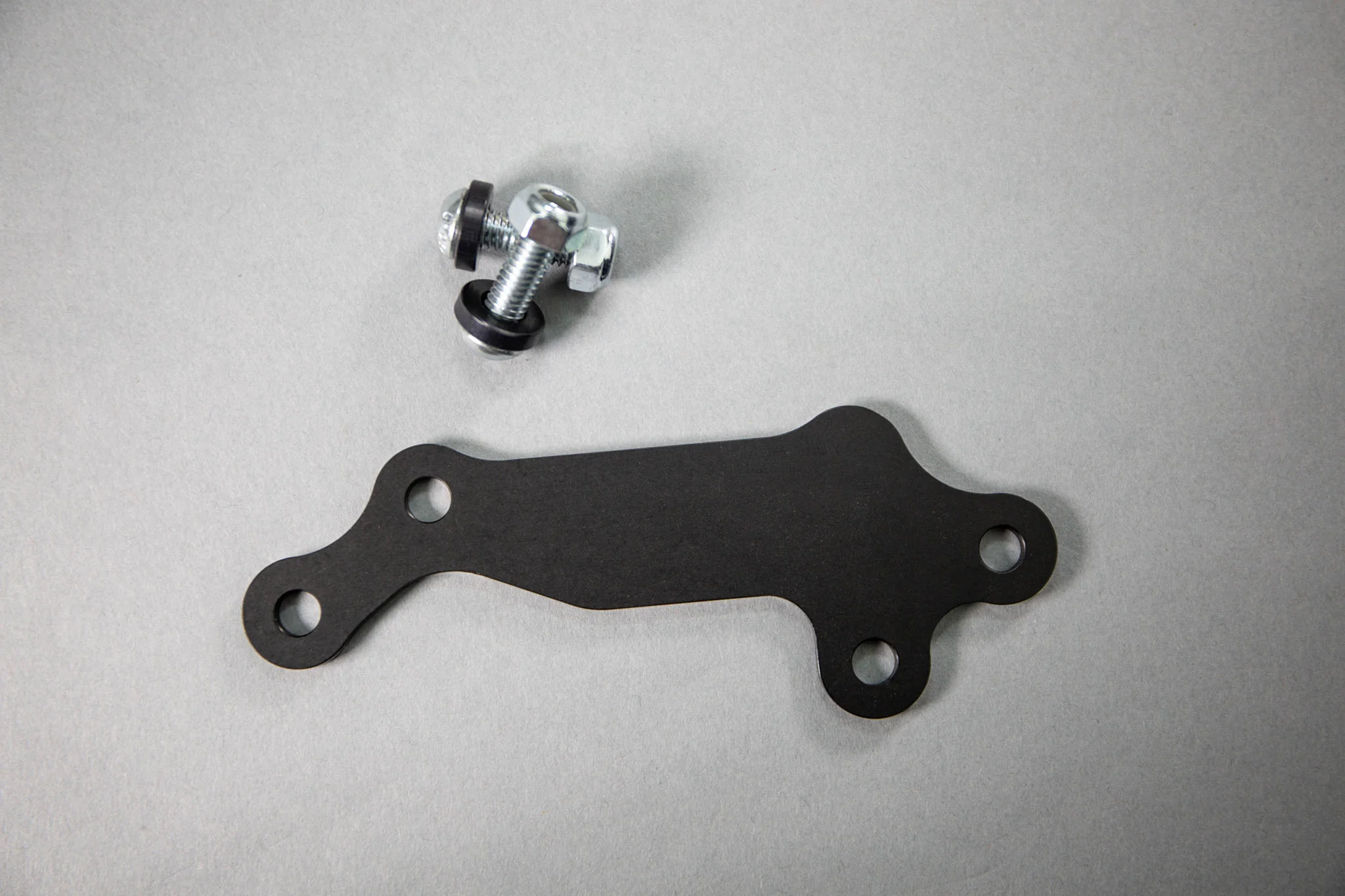 Yamaha FZ09 2014-17,XSR900 2016-21 Front Mount Eccentric Adjustable Adapter Plate - Image 3